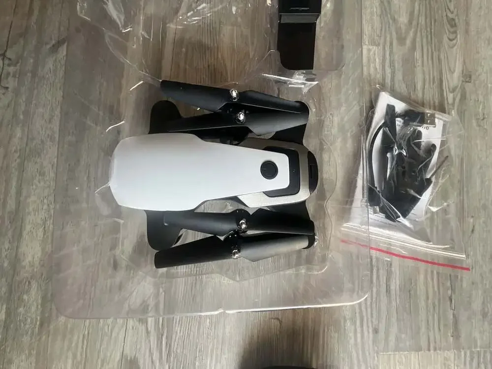 7141-98WH Leeds Mini Foldable Drone With Wi-Fi Camera